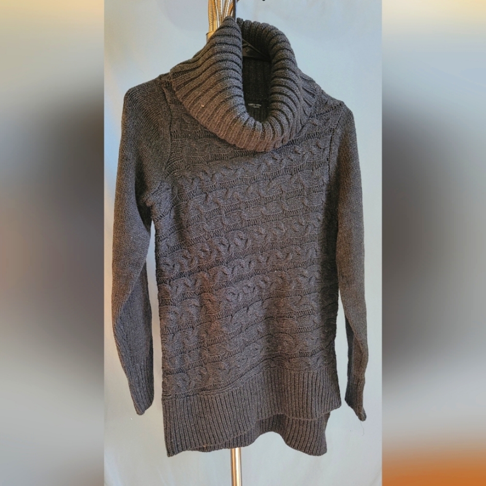 Simply Vera Vera Wang Knit Sweater-NWOT